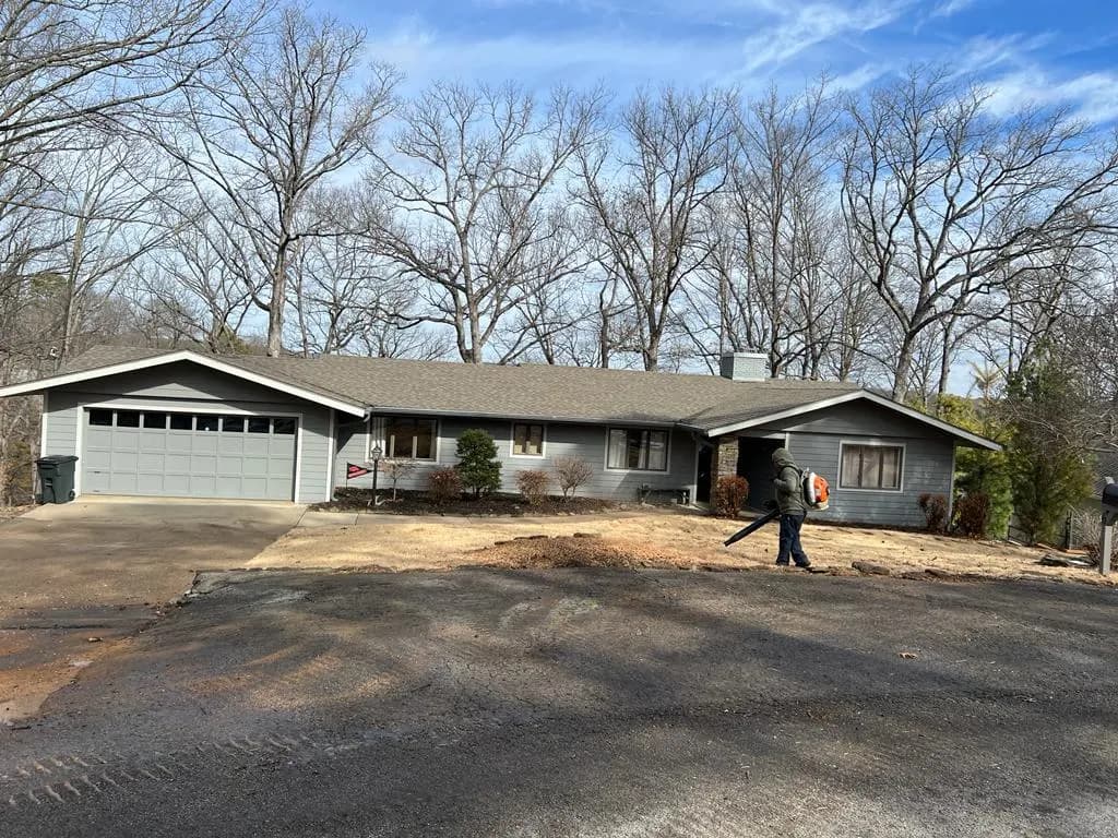 Benitez's Tree Service photo from the Google listing