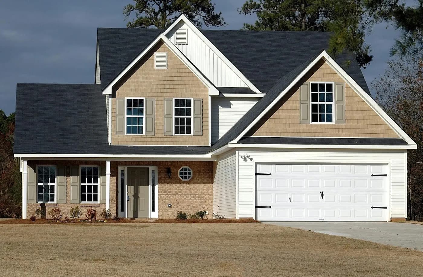 Grasshopper Roofing Inc photo from the Google listing