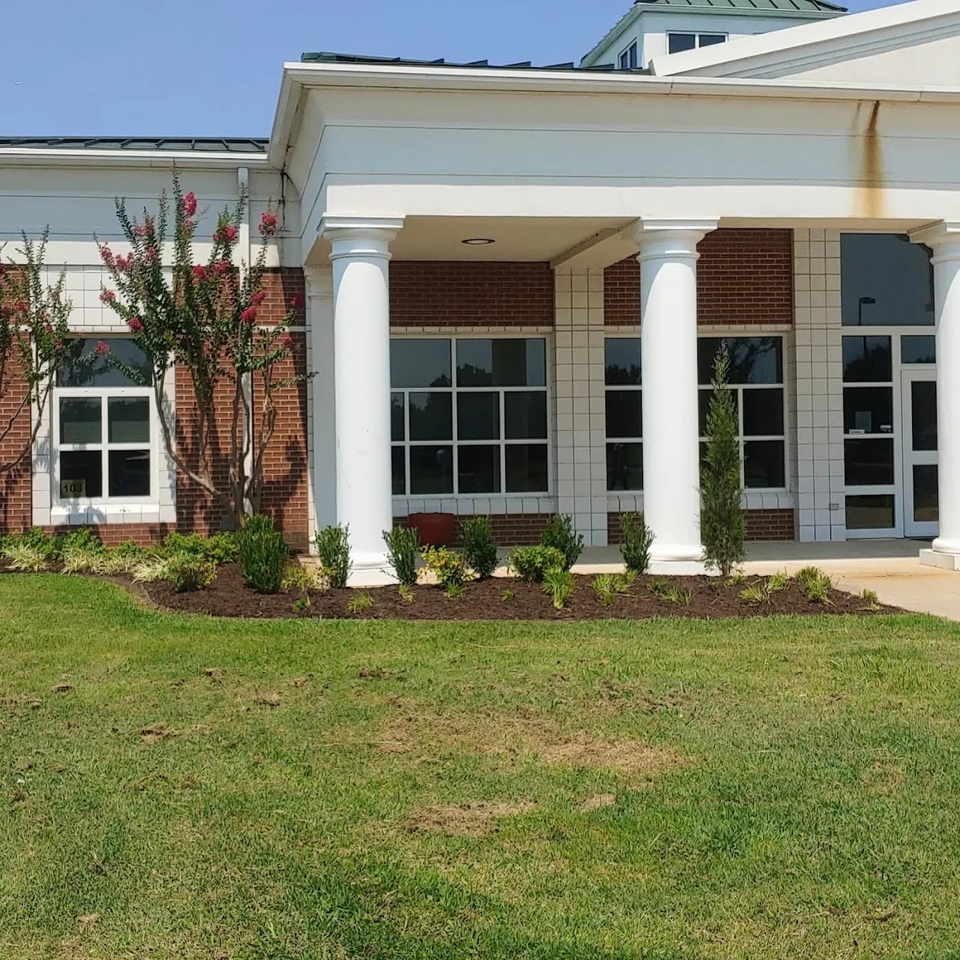 Green Earth Lawn and Landscaping photo from the Google listing