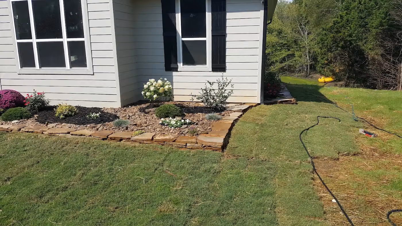 Arkansas Naturescapes photo, Landscaping and lawn care in Northwest Arkansas