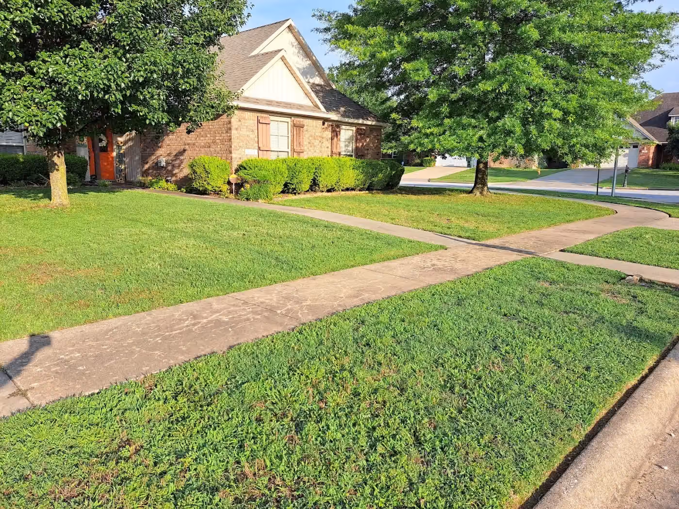 Bren's photo, Landscaping and lawn care in Fayetteville, AR