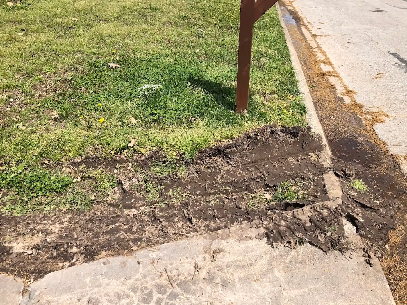 Gall Excavation photo, Landscaping and lawn care in Rogers, AR