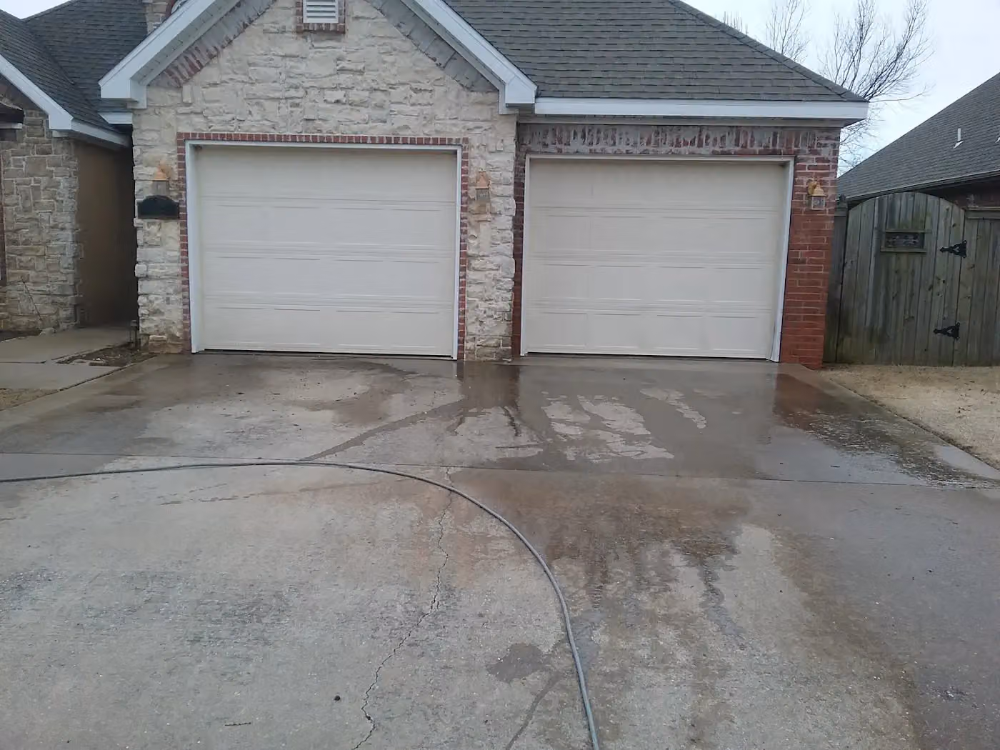Lees Pressure Cleaning photo, Pressure washing in Centerton, AR