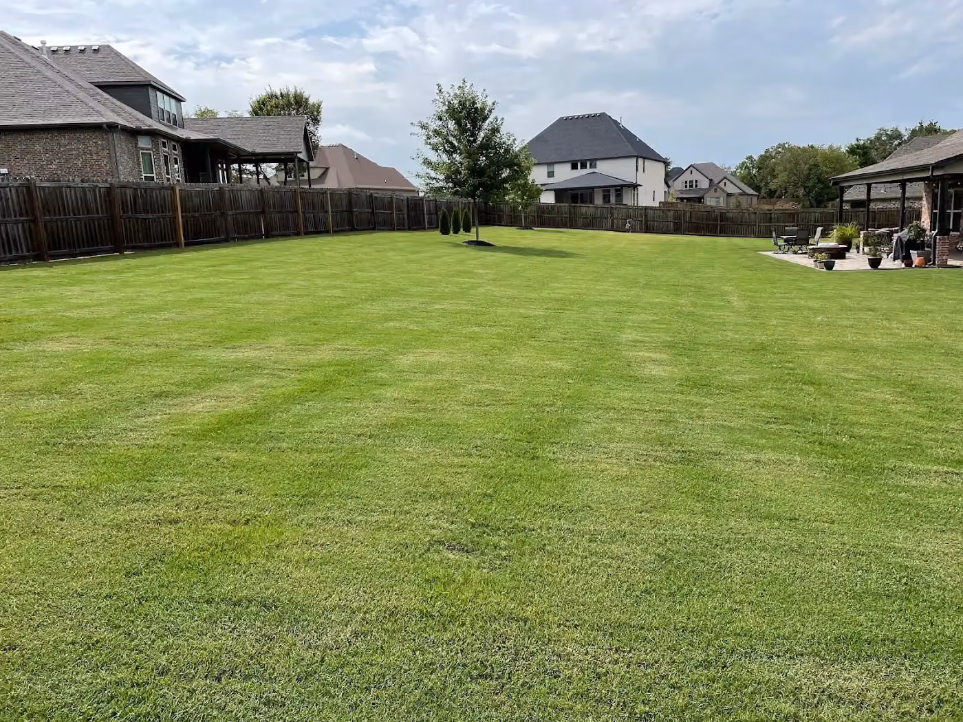Platinum Landscape photo, Landscaping and lawn care in Gentry, AR