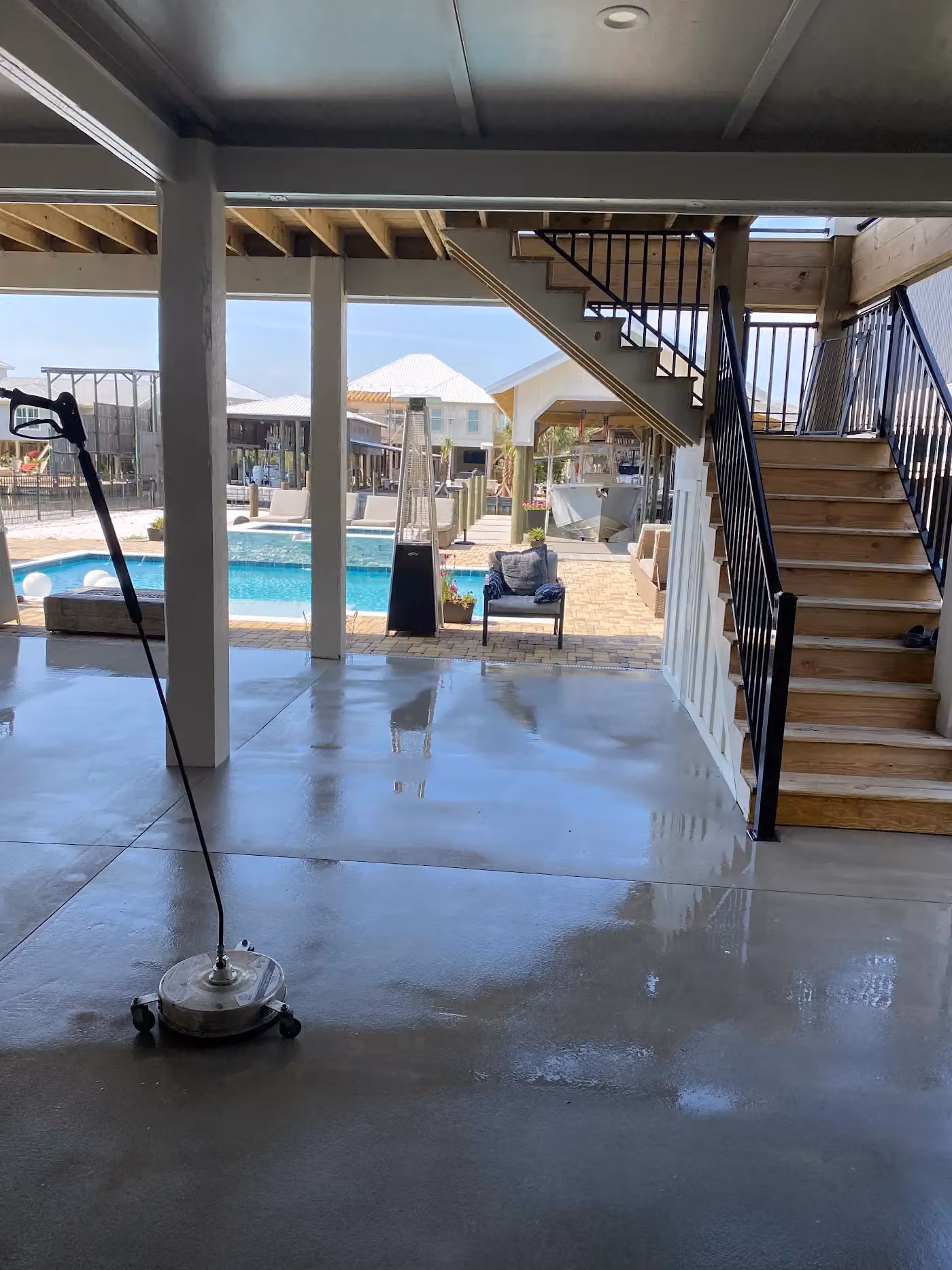 Squeegee King photo, Window cleaning in Fayetteville, AR