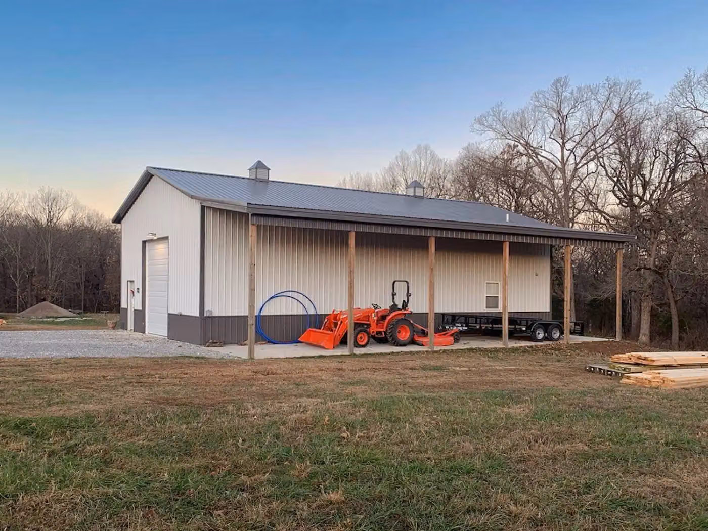 Yutzy Construction photo, Roofing in Elkins, AR