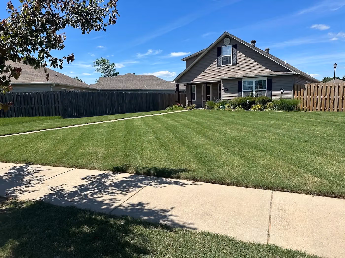 Raptor Lawn & Landscaping photo, Landscaping and lawn care in Northwest Arkansas