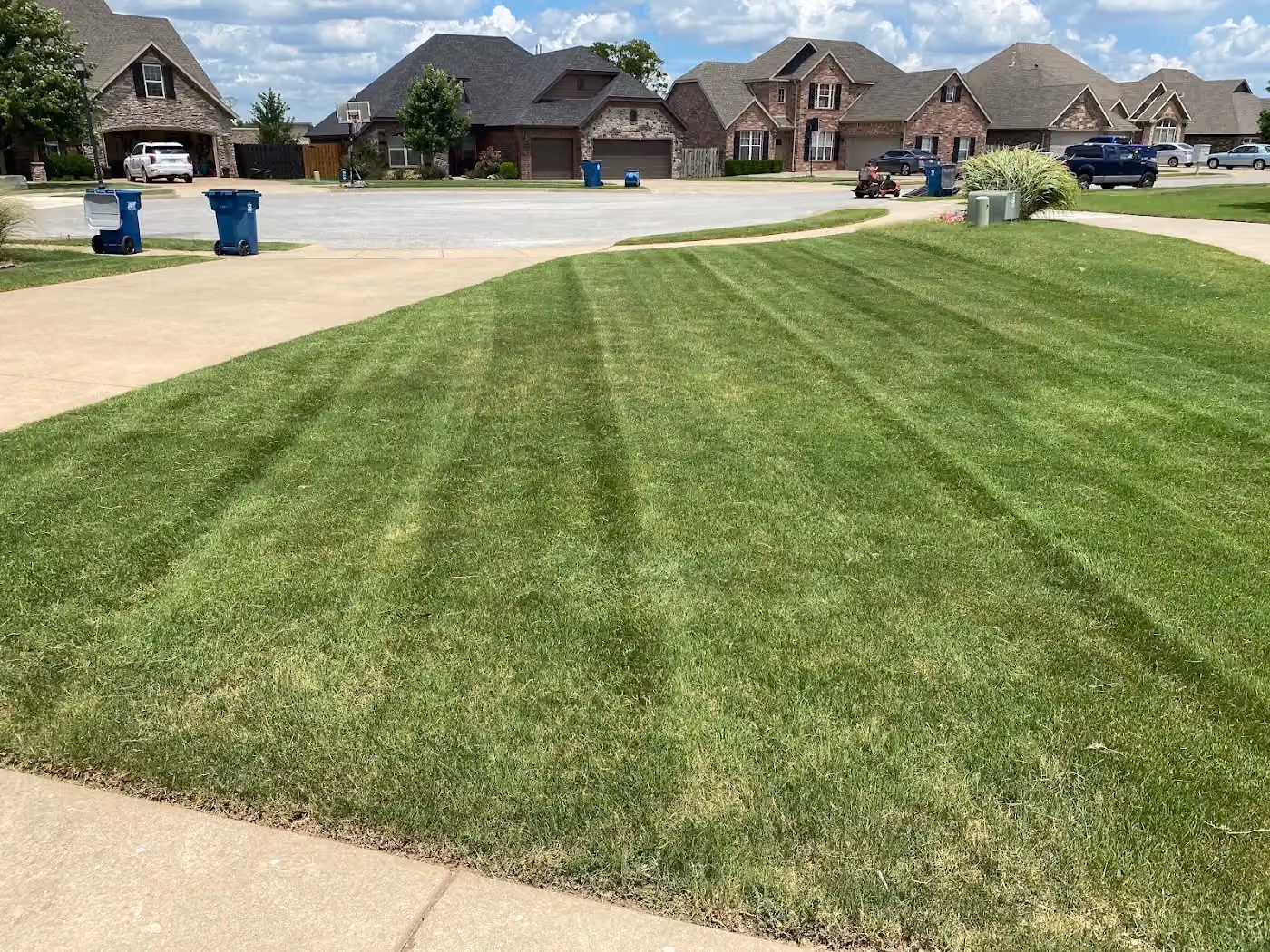 Yard Guard Lawn Service photo, Landscaping and lawn care in Bentonville, AR